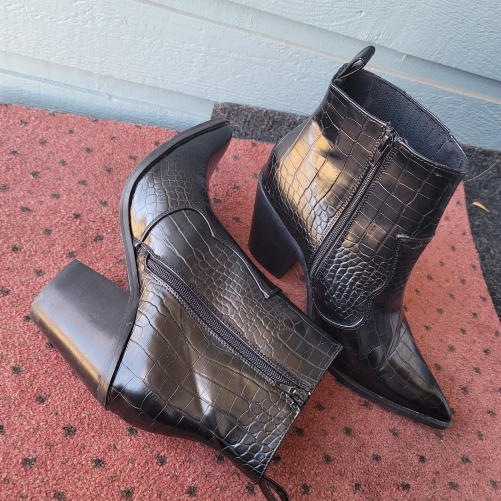 Asos Ankle Heeled Boots Black Croc In Size 9 - Picture 8 of 9